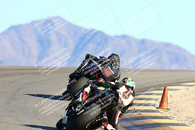 media/Jan-09-2022-SoCal Trackdays (Sun) [[2b1fec8404]]/Turn 12 Backside (130pm)/